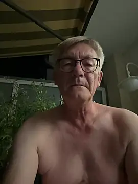 Snapshot of randyandy67 chatting on July 29, 2026, 10:31 pm randyandy67 online show from July 29, 2026, 10:31 pm