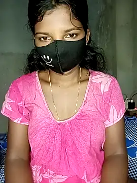 Snapshot of Renuka_GG chatting on October 31, 2025, 10:49 pm Renuka GG online show from October 31, 2025, 10:49 pm