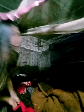 ngan-cute online show from October 16, 2025, 1:14 am