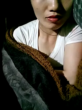 ngan-cute online show from October 25, 2025, 2:07 pm