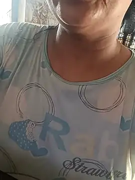 Snapshot of angel_ridhi chatting on September 22, 2025, 1:33 am angel ridhi online show from September 22, 2025, 1:33 am