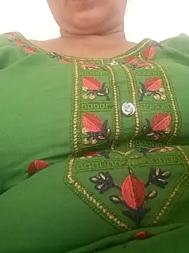 Snapshot of angel_ridhi chatting on November 16, 2025, 5:34 am angel ridhi online show from November 16, 2025, 5:34 am