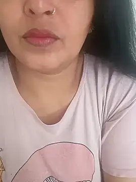 Snapshot of angel_ridhi chatting on November 18, 2025, 6:39 am angel ridhi online show from November 18, 2025, 6:39 am