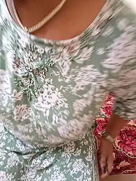 Snapshot of angel_ridhi chatting on September 21, 2025, 6:18 am angel ridhi online show from September 21, 2025, 6:18 am