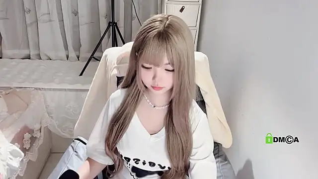 liuruyuan888 online show from April 8, 2026, 5:58 pm