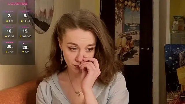 Snapshot of SkyHelen chatting on April 28, 2026, 8:41 am SkyHelen online show from April 28, 2026, 8:41 am