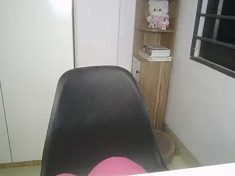 Annabelle-e online show from January 13, 2026, 6:56 pm