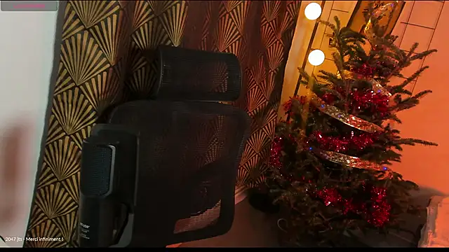 MossPrince online show from December 17, 2025, 6:13 pm