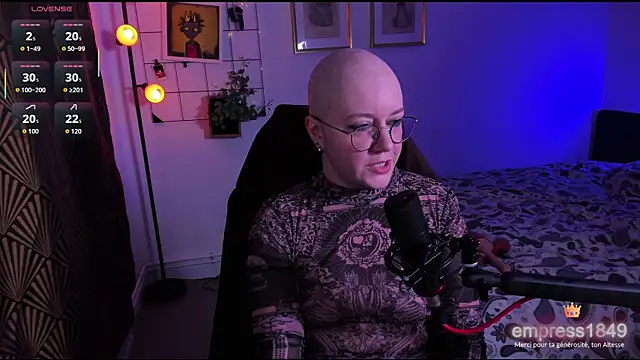 MossPrince online show from November 7, 2025, 4:22 pm