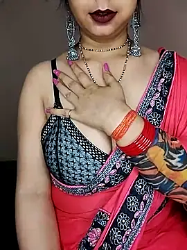 Snapshot of Oh_011 chatting on November 9, 2025, 1:31 am Oh 011 online show from November 9, 2025, 1:31 am