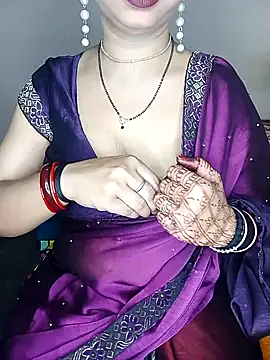 Snapshot of Oh_011 chatting on February 6, 2026, 4:14 pm Oh 011 online show from February 6, 2026, 4:14 pm