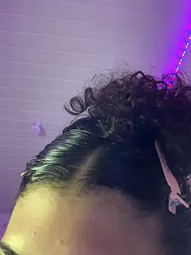 luluzinhax online show from March 6, 2026, 3:12 am