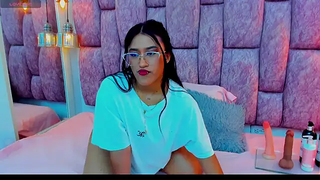 miss aris online show from March 19, 2026, 4:01 am