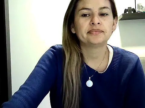 Valery  Rouse  online show from May 25, 2026, 11:42 am