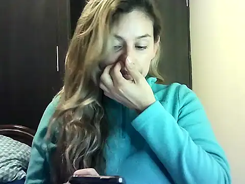 Valery  Rouse  online show from March 11, 2026, 11:48 am