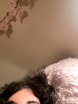 Snapshot of gigifox220 chatting on October 4, 2025, 6:48 am gigifox220 online show from October 4, 2025, 6:48 am