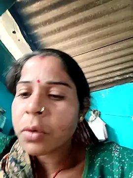 Hot era online show from November 12, 2025, 3:32 am