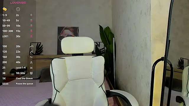 Lynn Martin online show from May 16, 2026, 5:23 pm