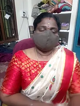 Snapshot of Tamil_Kavitha10 chatting on February 8, 2026, 12:08 am Tamil Kavitha10 online show from February 8, 2026, 12:08 am