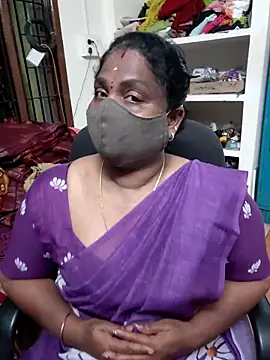 Snapshot of Tamil_Kavitha10 chatting on February 11, 2026, 3:12 pm Tamil Kavitha10 online show from February 11, 2026, 3:12 pm