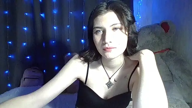 Nancy Luna online show from October 20, 2025, 5:46 pm