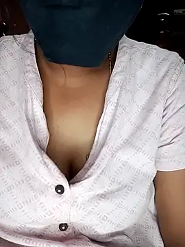 SindhuHappy online show from September 13, 2025, 1:33 pm