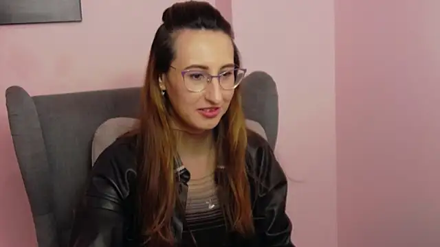 LysAd online show from November 24, 2025, 4:40 pm