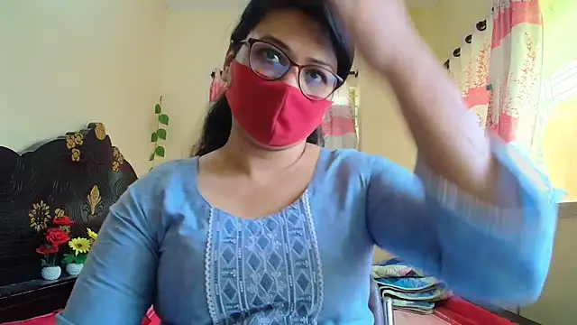 Elena cruz5 online show from February 26, 2026, 6:02 am