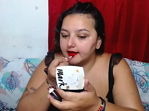 KeilyHall online show from November 30, 2025, 4:02 am