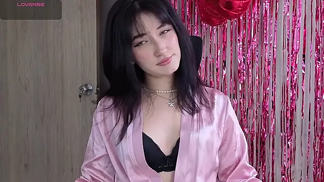 AlessandraLB online show from February 12, 2026, 9:03 pm