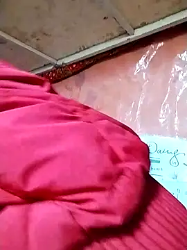 liu-liusexy online show from October 25, 2025, 1:49 am