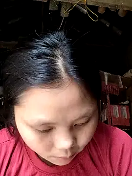 Snapshot of omiu-baby chatting on April 21, 2026, 2:51 am omiu-baby online show from April 21, 2026, 2:51 am