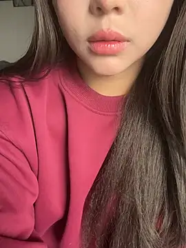 SarahBeii online show from January 17, 2026, 3:32 am