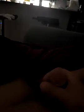 Leahcim84 online show from September 17, 2025, 4:25 am