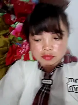 AnHa19 online show from April 26, 2026, 1:41 pm