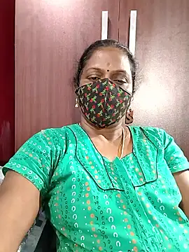 Snapshot of umashreetamil chatting on January 12, 2026, 5:25 am umashreetamil online show from January 12, 2026, 5:25 am