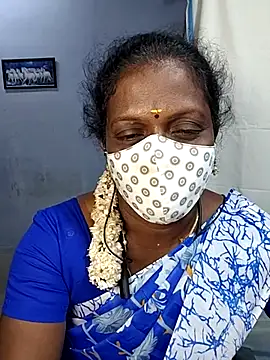 Snapshot of umashreetamil chatting on November 3, 2025, 4:50 am umashreetamil online show from November 3, 2025, 4:50 am