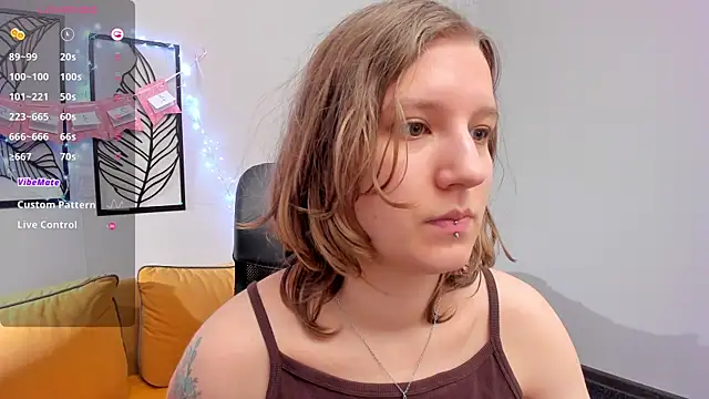 Hailey Foxy online show from January 9, 2026, 8:54 am