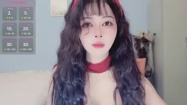 Sue101010 online show from January 14, 2026, 7:45 am