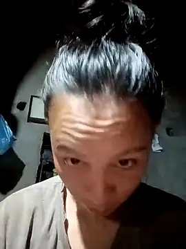 simi-lucy online show from October 27, 2025, 11:55 am