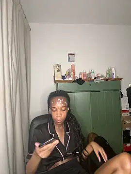 Snapshot of Prxincess_AAGodesss chatting on September 10, 2025, 9:25 pm Prxincess AAGodesss online show from September 10, 2025, 9:25 pm