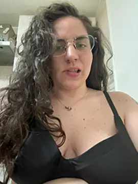 napoletanacagna online show from April 27, 2026, 5:44 pm