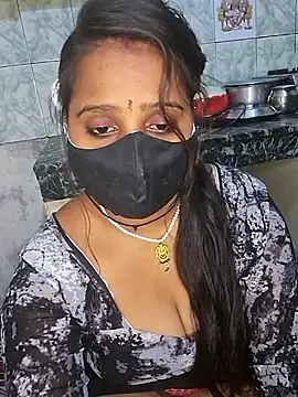 Snapshot of Minu_love chatting on February 1, 2026, 6:39 pm Minu love online show from February 1, 2026, 6:39 pm