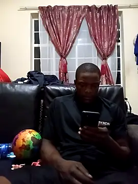 mojeemore online show from February 3, 2026, 9:09 pm