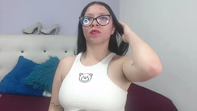 Kate Gale online show from October 28, 2025, 8:41 pm