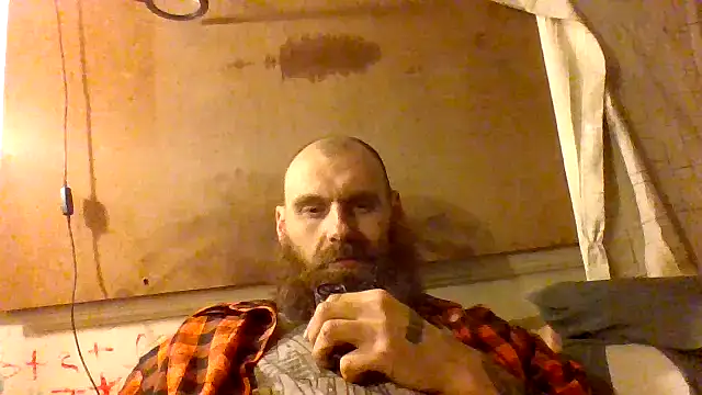 Snapshot of Cowboy815 chatting on May 4, 2026, 5:33 am Cowboy815 online show from May 4, 2026, 5:33 am