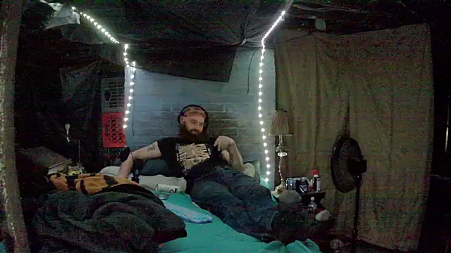 Snapshot of Cowboy815 chatting on November 22, 2025, 3:05 am Cowboy815 online show from November 22, 2025, 3:05 am