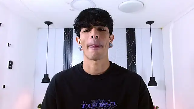 Franvill Trato online show from November 13, 2025, 5:50 pm