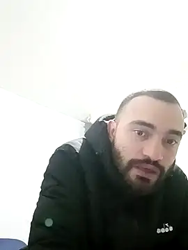 Snapshot of este_juan chatting on January 12, 2026, 2:07 am este juan online show from January 12, 2026, 2:07 am