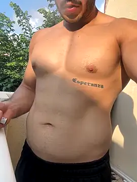 Snapshot of Darg98 chatting on October 31, 2025, 10:38 pm Darg98 online show from October 31, 2025, 10:38 pm